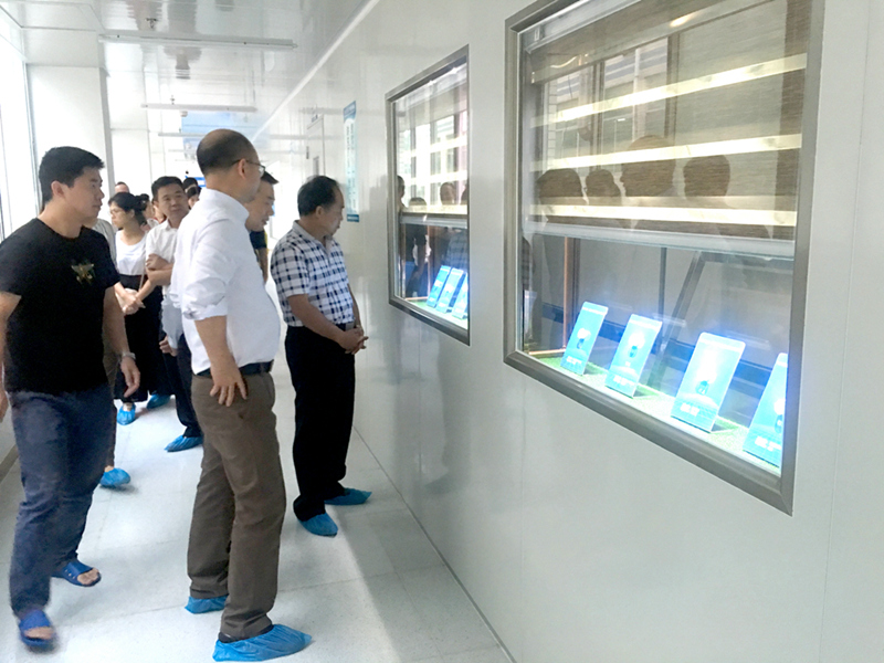 龙岗区平湖街道工商联（商会）企业家莅临AG庄闲考察交流